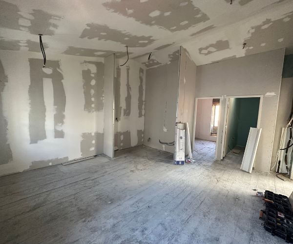 Appartement en cours de rénovation complète en centre-ville